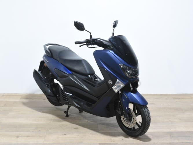 Comprar YAMAHA NMAX 125 2020 de segunda mano YAMAHA NMAX 125 2020 de segunda mano