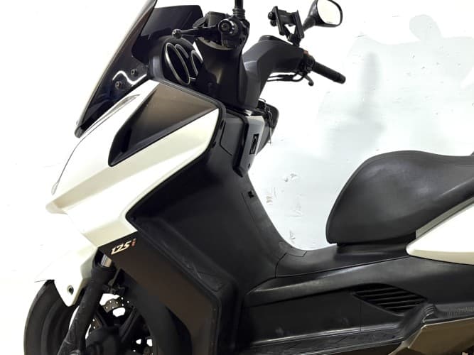 KYMCO SUPER DINK 125 2010 de segunda mano