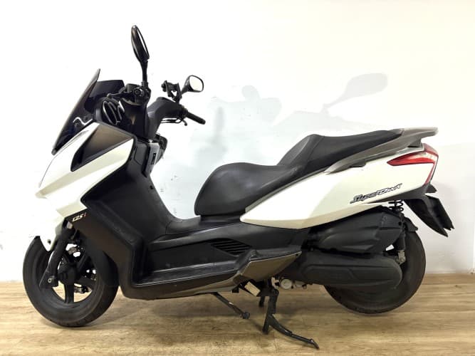 KYMCO SUPER DINK 125 2010 de segunda mano