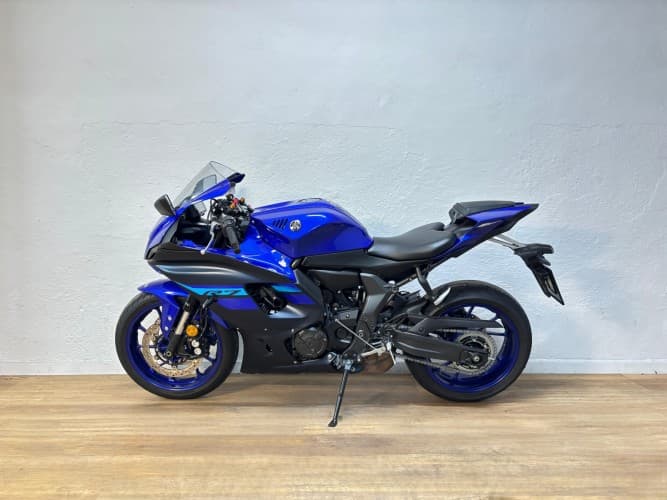 YAMAHA R7 2025 de segunda mano