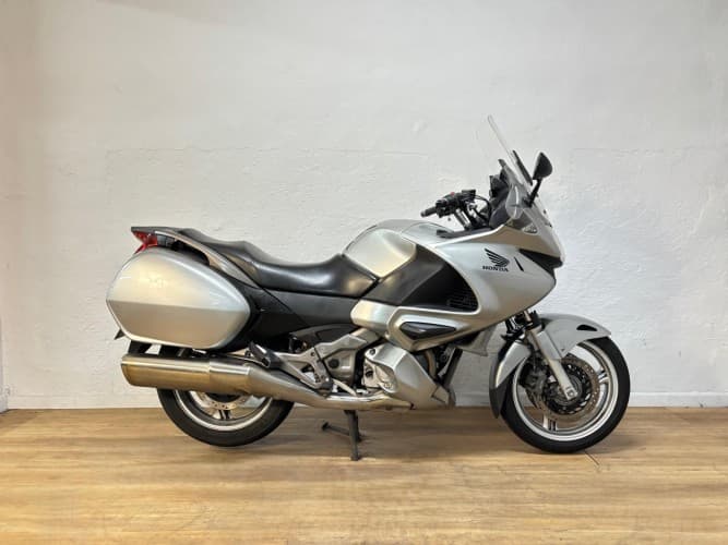 HONDA NT 700 V DEAUVILLE (GARANTÍA DE 1 MES) 2007 de segunda mano