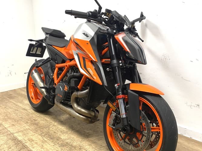 Comprar KTM 1290 SUPER DUKE R (MIVV HOMOLOGADO) 2023 de segunda mano KTM 1290 SUPER DUKE R (MIVV HOMOLOGADO) 2023 de segunda mano