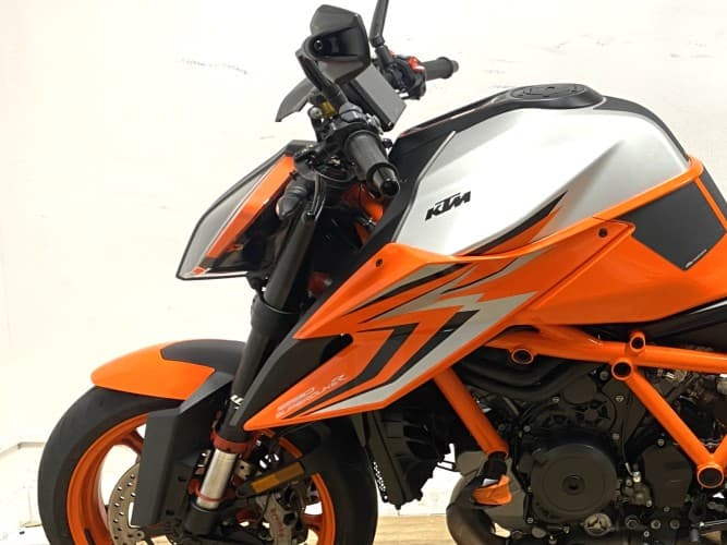Comprar KTM 1290 SUPER DUKE R (MIVV HOMOLOGADO) 2023 de segunda mano KTM 1290 SUPER DUKE R (MIVV HOMOLOGADO) 2023 de segunda mano