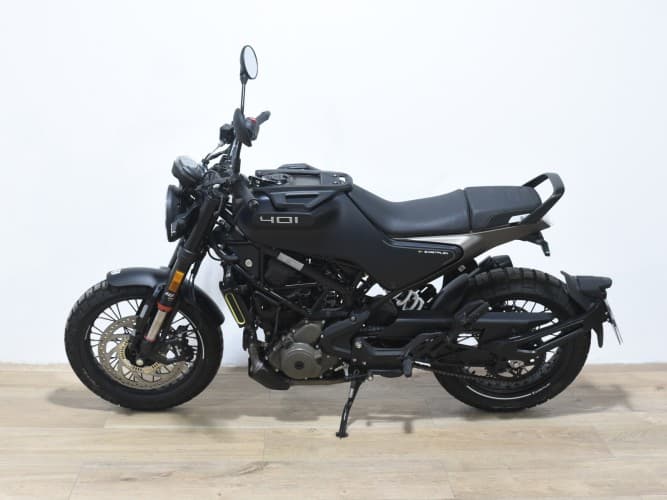 HUSQVARNA SVARTPILEN 401 2024 de segunda mano