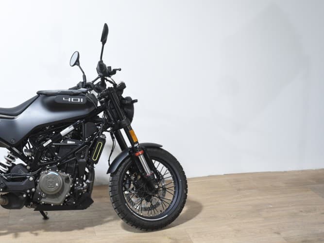 HUSQVARNA SVARTPILEN 401 2024 de segunda mano