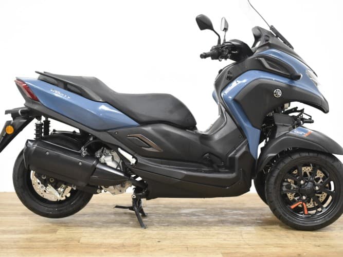 Comprar YAMAHA TRICITY 300 2023 de segunda mano YAMAHA TRICITY 300 2023 de segunda mano