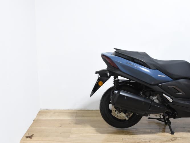 Comprar YAMAHA TRICITY 300 2023 de segunda mano YAMAHA TRICITY 300 2023 de segunda mano