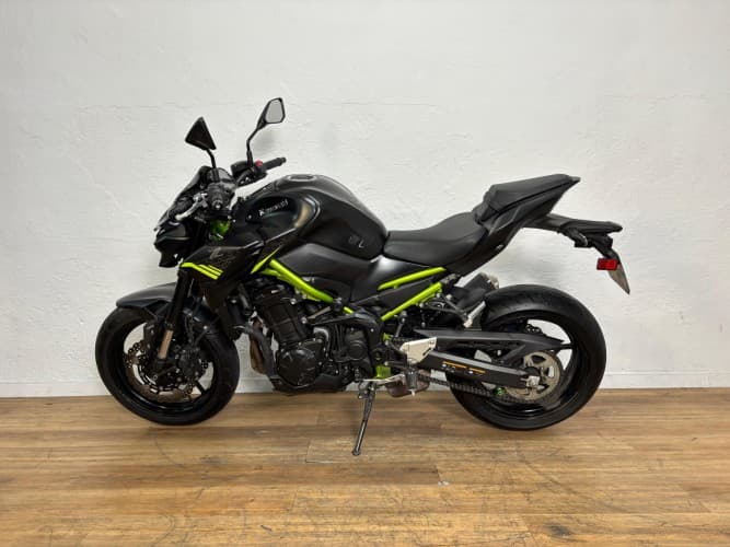 Comprar KAWASAKI Z 900 (e)(A) 2022 de segunda mano KAWASAKI Z 900 (e)(A) 2022 de segunda mano