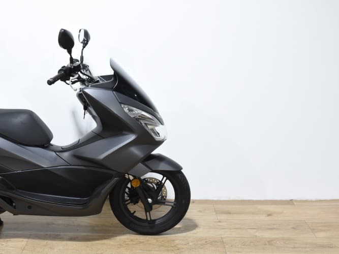 Comprar HONDA PCX 125 2018 de segunda mano HONDA PCX 125 2018 de segunda mano