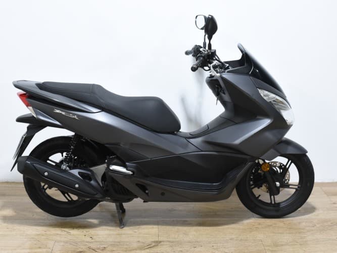 Comprar HONDA PCX 125 2018 de segunda mano HONDA PCX 125 2018 de segunda mano