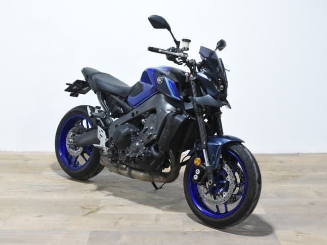 Comprar YAMAHA MT-09 FULL POWER 2023 de segunda mano YAMAHA MT-09 FULL POWER 2023 de segunda mano