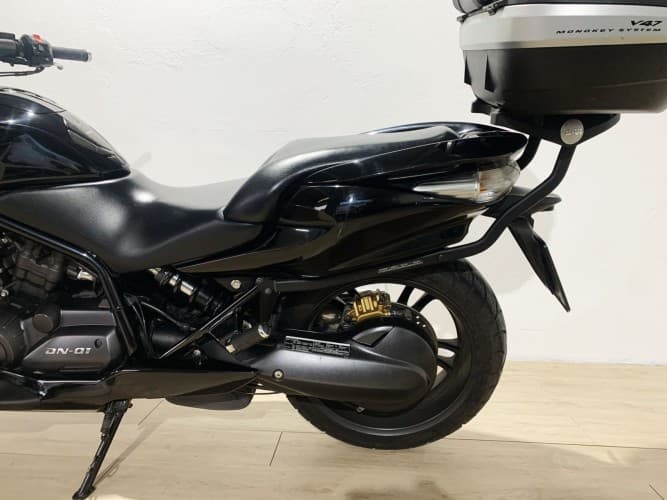 HONDA DN 01 2010 de segunda mano