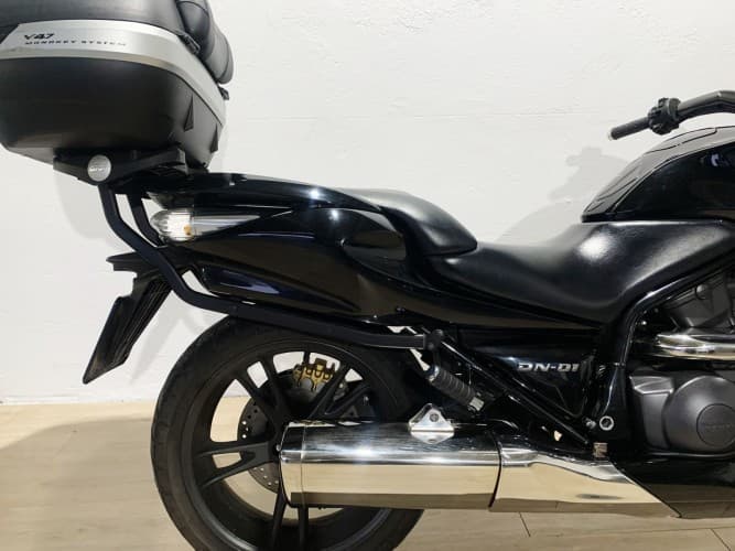 HONDA DN 01 2010 de segunda mano