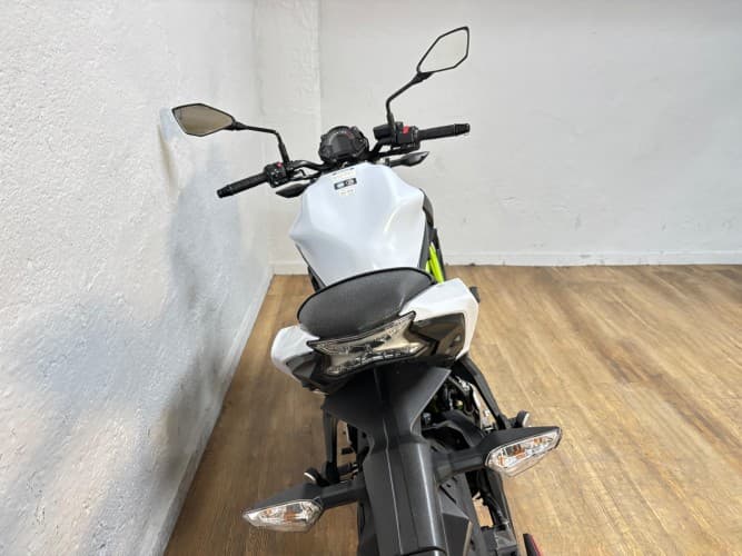 Comprar KAWASAKI Z 650 (A) 2017 de segunda mano KAWASAKI Z 650 (A) 2017 de segunda mano