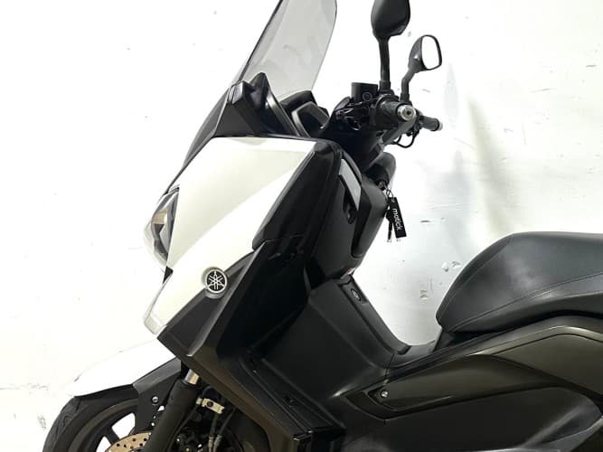 YAMAHA XMAX 400 2013 de segunda mano