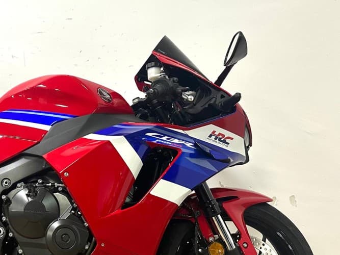 Comprar HONDA CBR 600 RR 2025 de segunda mano HONDA CBR 600 RR 2025 de segunda mano