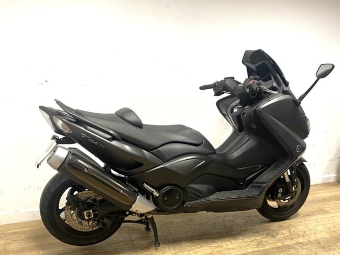 YAMAHA TMAX 530 2016 de segunda mano