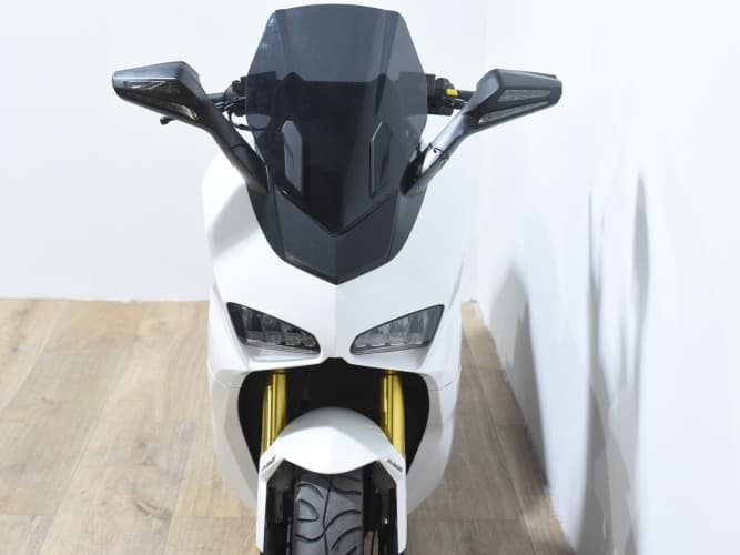 WOTTAN STORM R 125 2023 de segunda mano