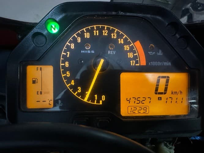 Comprar HONDA CBR 600 RR 2006 de segunda mano HONDA CBR 600 RR 2006 de segunda mano