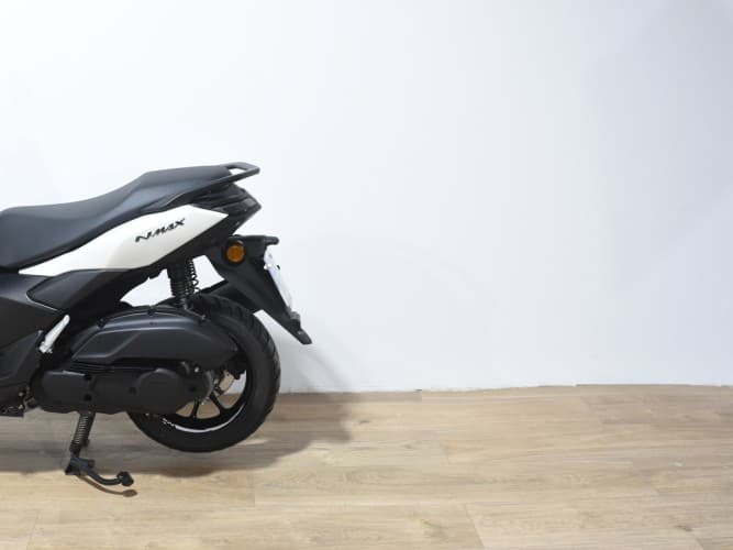 Comprar YAMAHA NMAX 125 2025 de segunda mano YAMAHA NMAX 125 2025 de segunda mano
