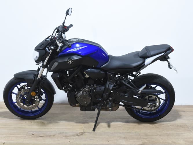 Comprar YAMAHA MT-07 (A2) 2021 de segunda mano YAMAHA MT-07 (A2) 2021 de segunda mano