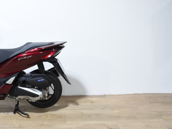 HONDA PCX 125 2023 de segunda mano