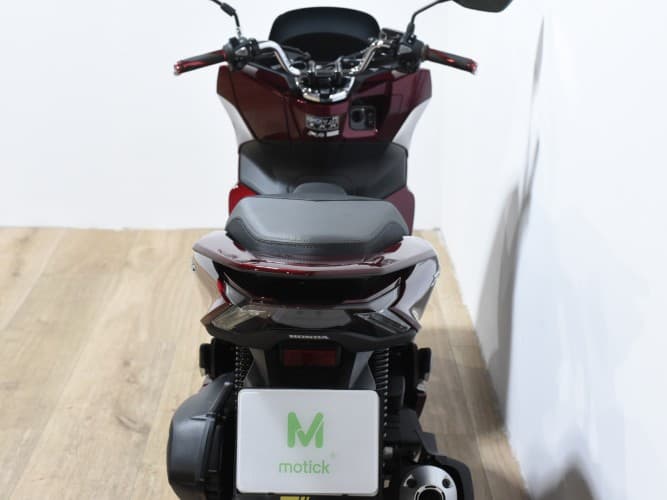 HONDA PCX 125 2023 de segunda mano