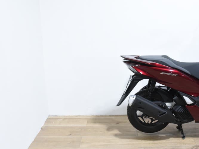 HONDA PCX 125 2023 de segunda mano