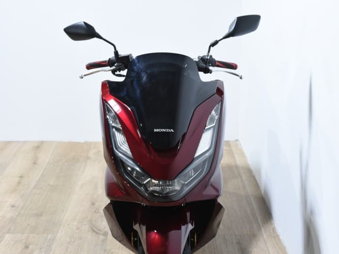HONDA PCX 125 2023 de segunda mano