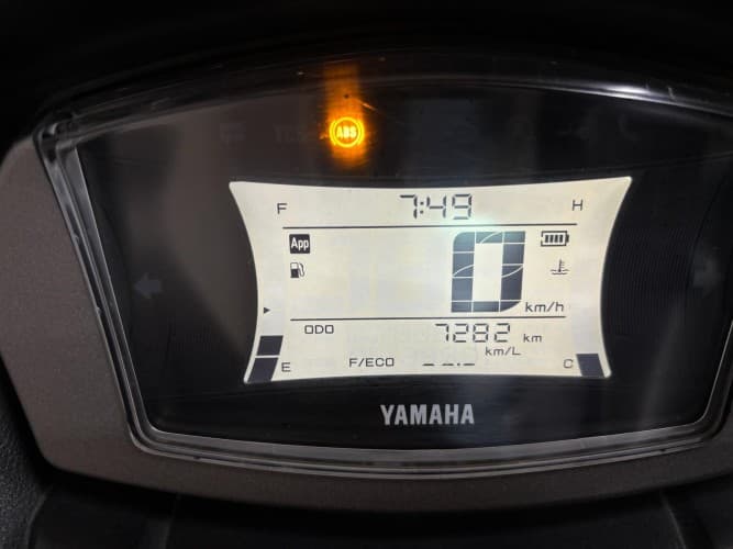 Comprar YAMAHA NMAX 125 2021 de segunda mano YAMAHA NMAX 125 2021 de segunda mano