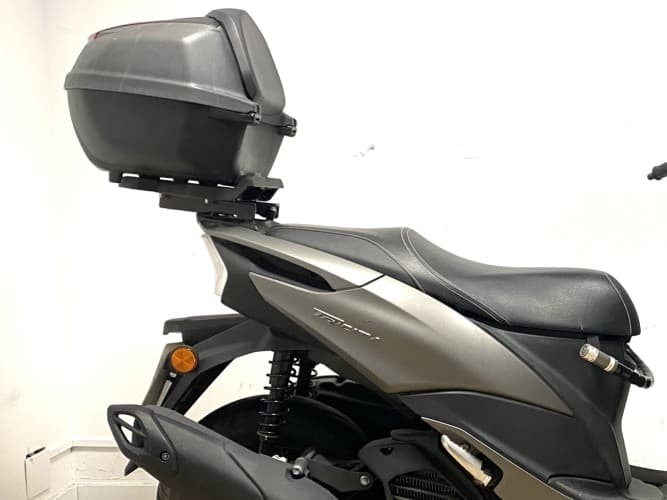 Comprar YAMAHA TRICITY 125 2022 de segunda mano YAMAHA TRICITY 125 2022 de segunda mano
