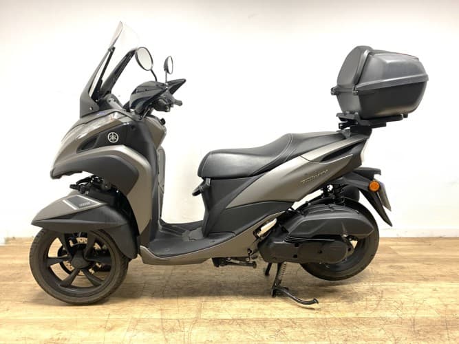 Comprar YAMAHA TRICITY 125 2022 de segunda mano YAMAHA TRICITY 125 2022 de segunda mano