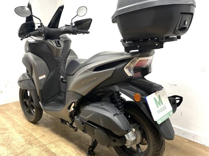 Comprar YAMAHA TRICITY 125 2022 de segunda mano YAMAHA TRICITY 125 2022 de segunda mano