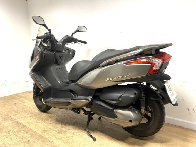 KYMCO SUPER DINK 300I 2010 de segunda mano