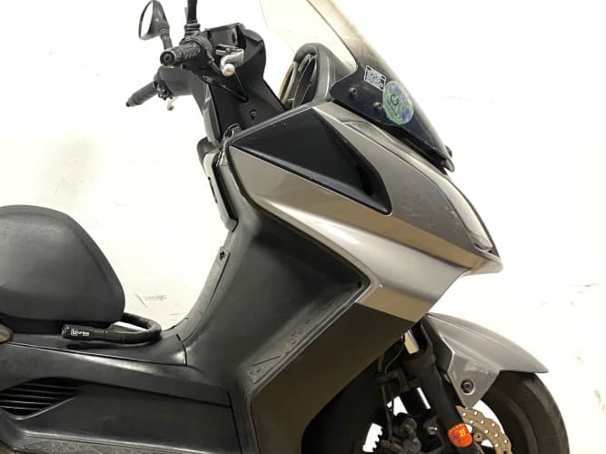 KYMCO SUPER DINK 300I 2010 de segunda mano