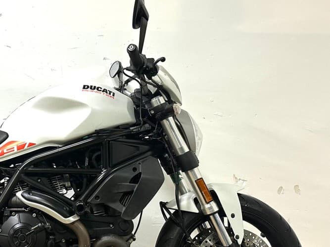 Comprar DUCATI MONSTER 797 2019 de segunda mano DUCATI MONSTER 797 2019 de segunda mano