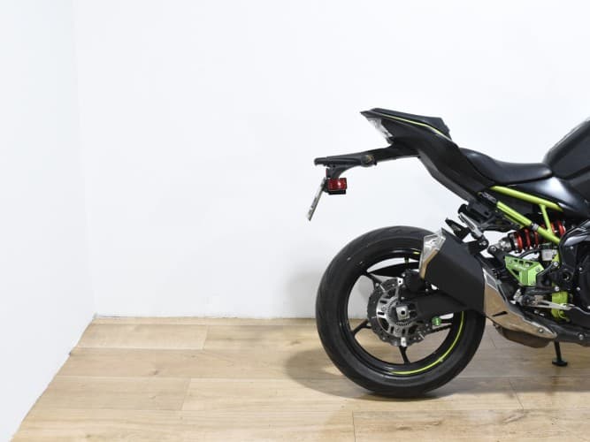 Comprar KAWASAKI Z 900 2021 de segunda mano KAWASAKI Z 900 2021 de segunda mano
