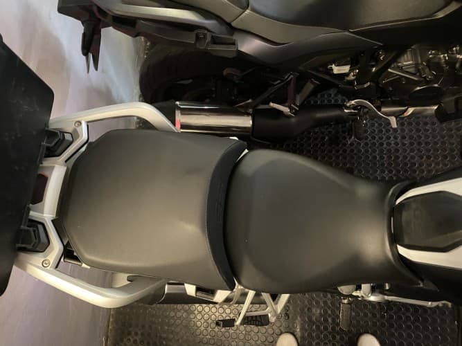 Comprar BMW R 1250 GS (IVA DEDUCIBLE) (3 PAQUETES+ 3 MALETAS) 2023 de segunda mano BMW R 1250 GS (IVA DEDUCIBLE) (3 PAQUETES+ 3 MALETAS) 2023 de segunda mano