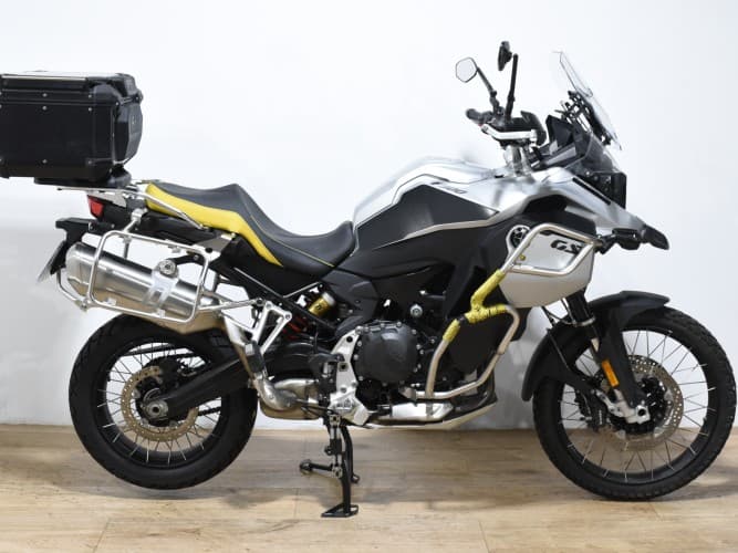 Comprar BMW F 900 GS ADVENTURE - RIDE PRO (3 PAQUETES) 2025 de segunda mano BMW F 900 GS ADVENTURE - RIDE PRO (3 PAQUETES) 2025 de segunda mano