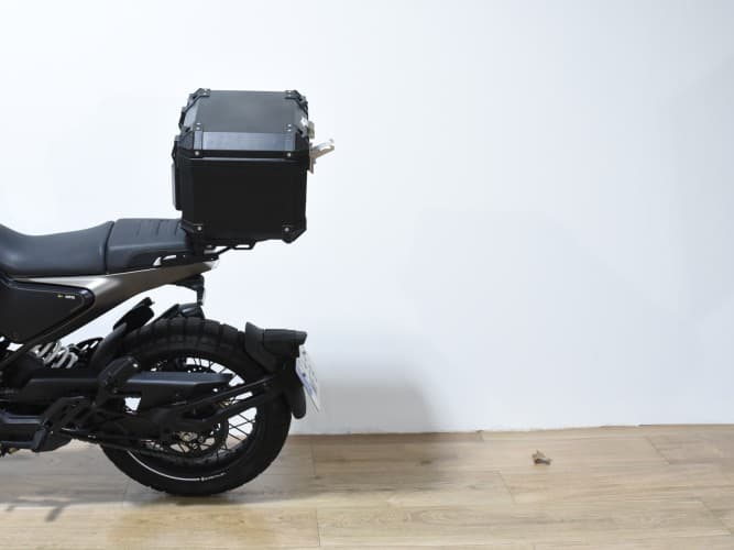 HUSQVARNA SVARTPILEN 125 2023 de segunda mano