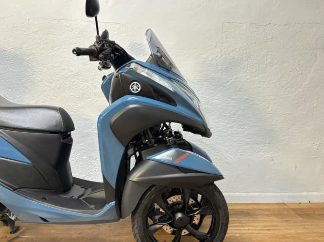 Comprar YAMAHA TRICITY 125 2023 de segunda mano YAMAHA TRICITY 125 2023 de segunda mano