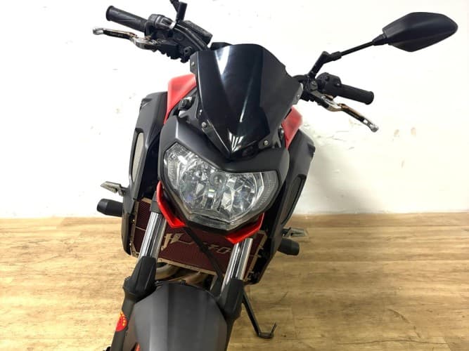 Comprar YAMAHA MT-07 (A2) 2019 de segunda mano YAMAHA MT-07 (A2) 2019 de segunda mano
