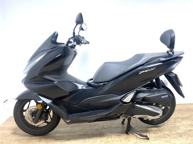 HONDA PCX 125 2022 de segunda mano