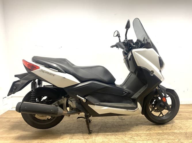 Comprar YAMAHA XMAX 250 2015 de segunda mano YAMAHA XMAX 250 2015 de segunda mano