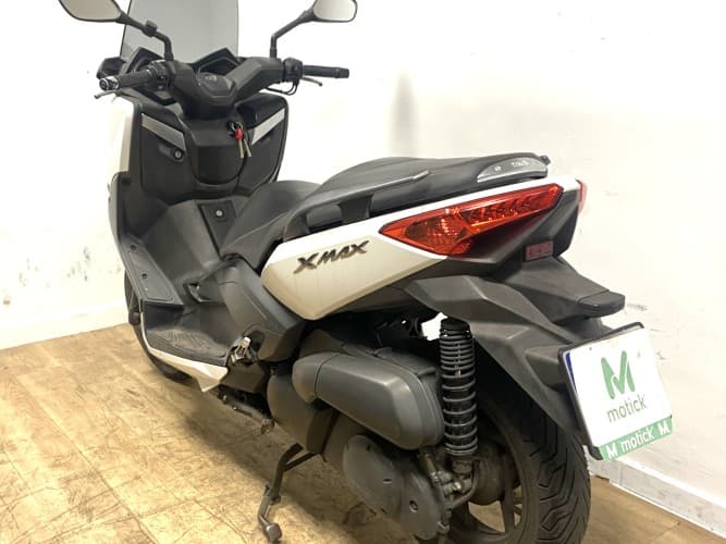 Comprar YAMAHA XMAX 250 2015 de segunda mano YAMAHA XMAX 250 2015 de segunda mano