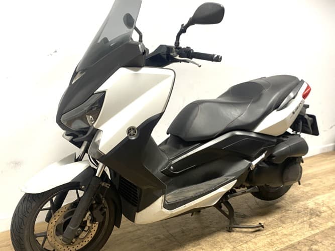 Comprar YAMAHA XMAX 250 2015 de segunda mano YAMAHA XMAX 250 2015 de segunda mano