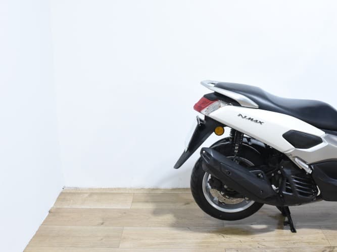 YAMAHA NMAX 125 2016 de segunda mano