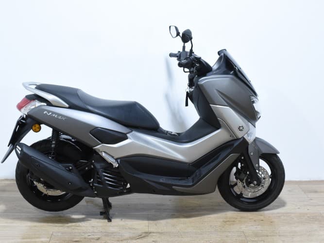 YAMAHA NMAX 125 2017 de segunda mano