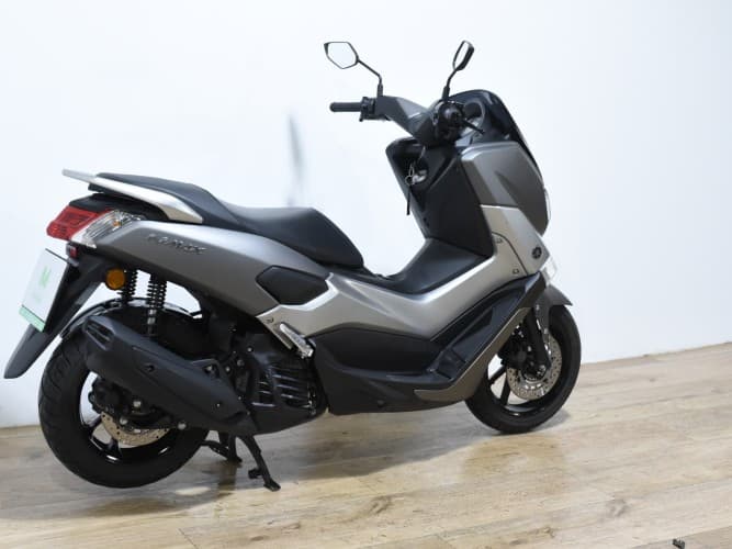 YAMAHA NMAX 125 2017 de segunda mano