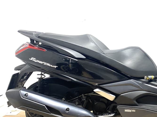 Comprar KYMCO SUPER DINK 350 2018 de segunda mano KYMCO SUPER DINK 350 2018 de segunda mano